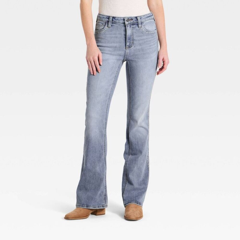 Women's High-Rise Embroidered Bootcut Jeans - Universal Thread Light Wash 12